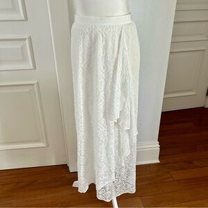 Alice & Olivia Run Away Bride White Cross Stitch Lace Skirt